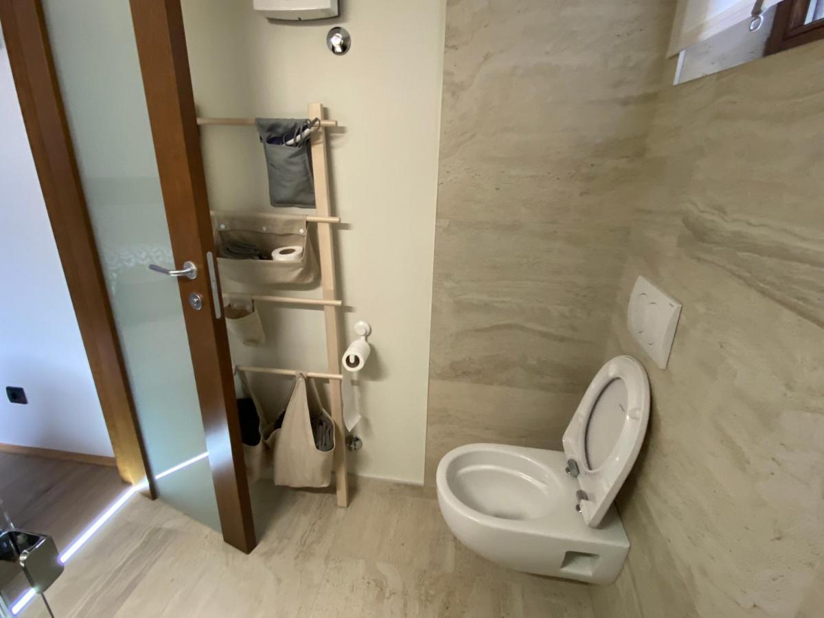 Apartment Nevena 3 Beograd Bagian luar foto