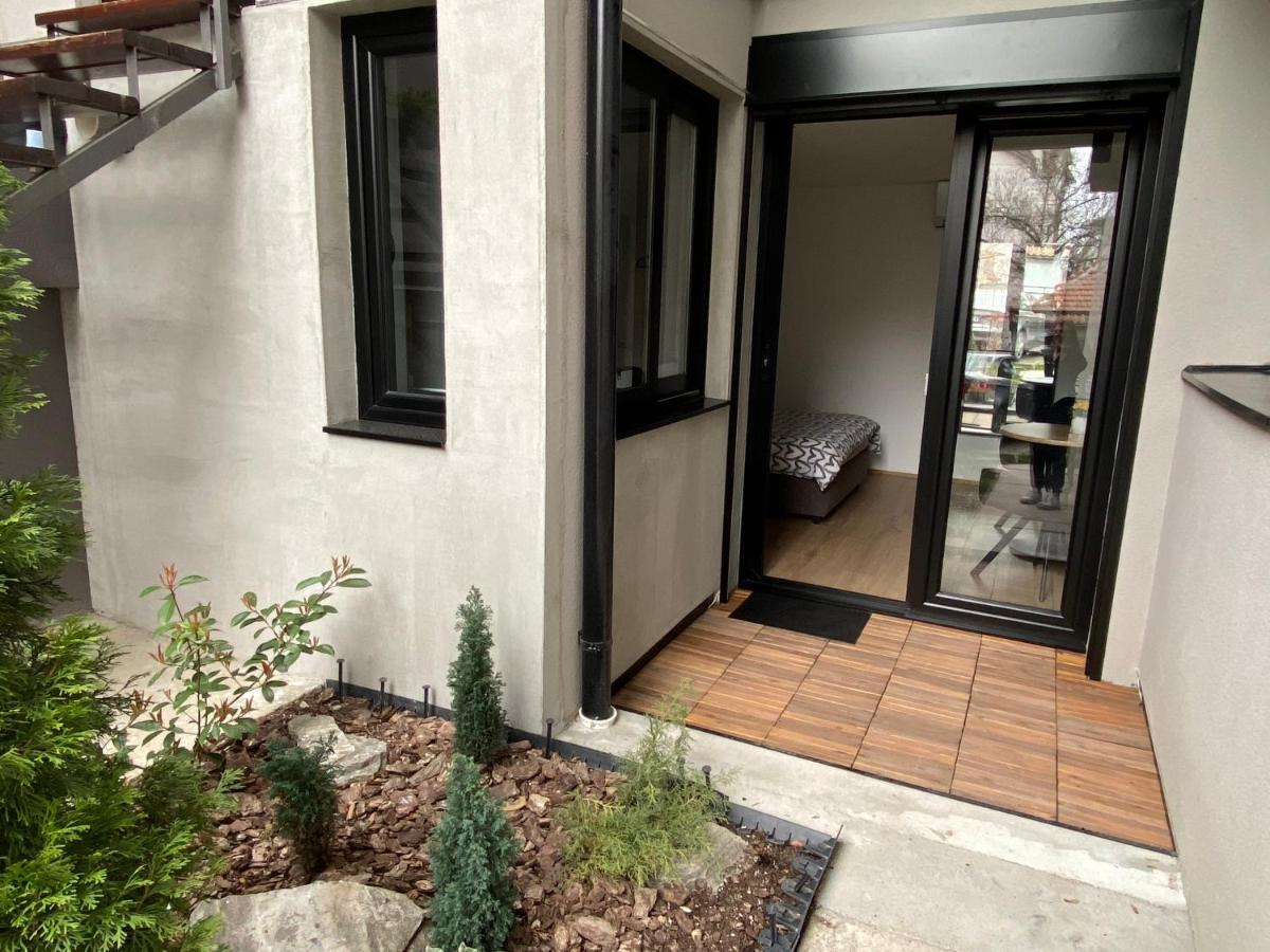 Apartment Nevena 3 Beograd Bagian luar foto