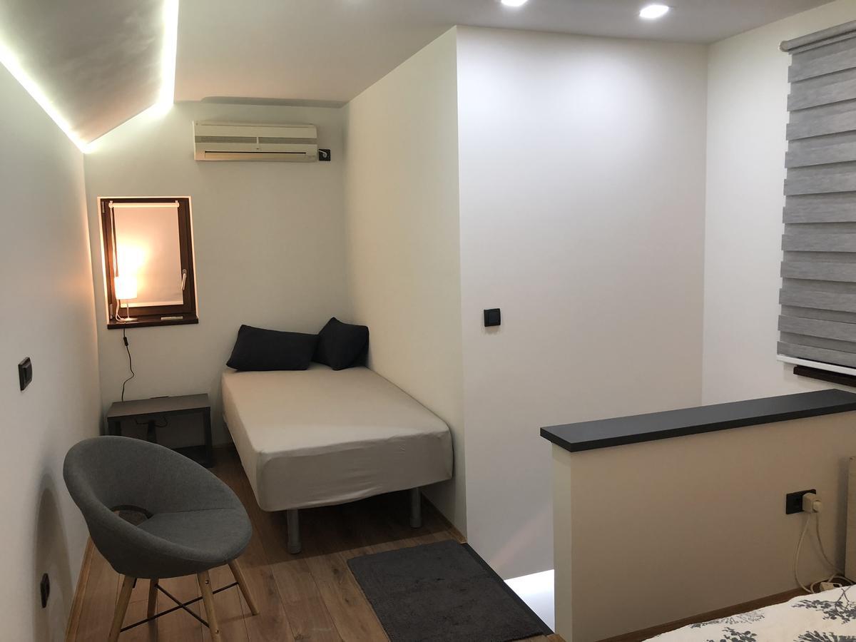 Apartment Nevena 3 Beograd Bagian luar foto
